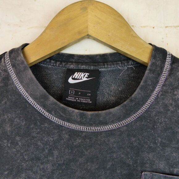 Nike Sweatshirt Women S Black Acid Wash Rebel Crew Relaxed Boxy Logo Patch Sport - Picture 7 of 13